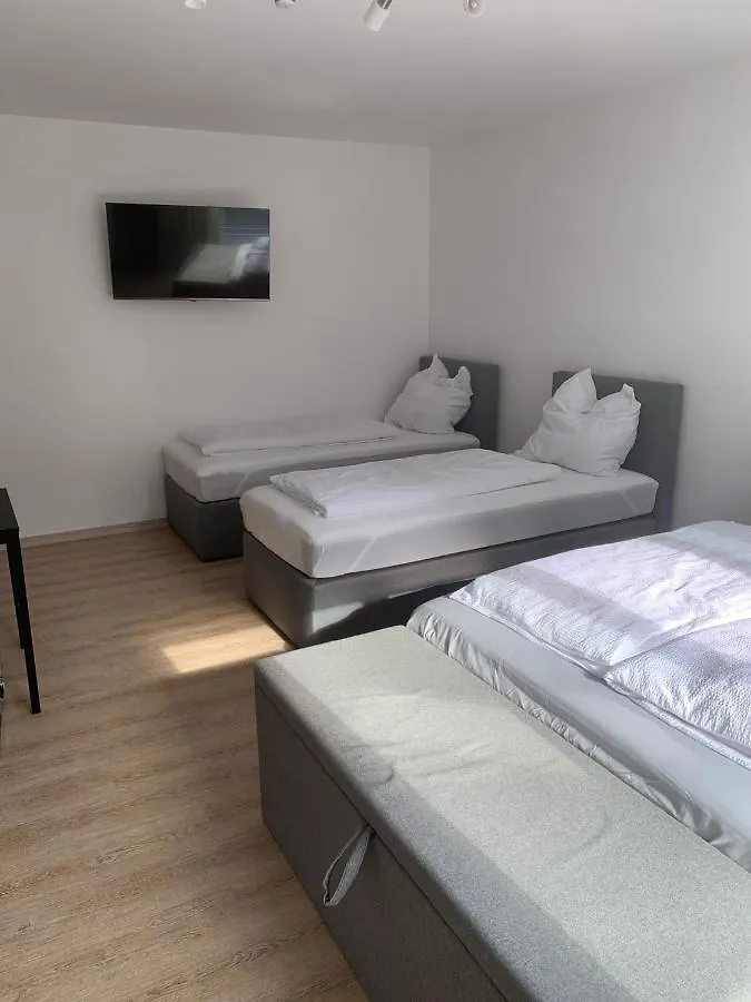 At-Rooms Hannover 0*,